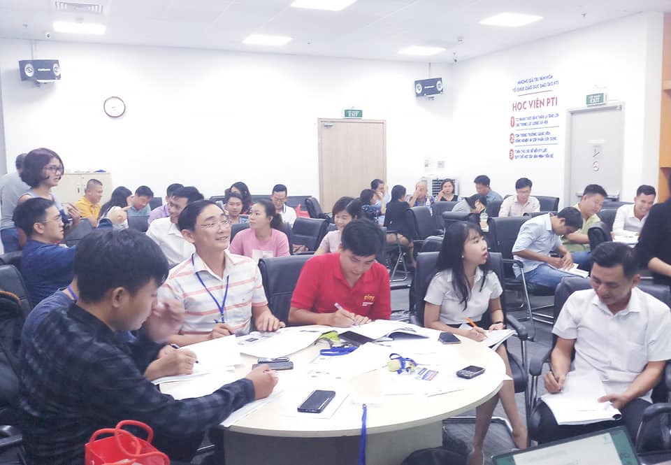 KHAI GIẢNG LỚP CHUYÊN GIA PHONG THỦY